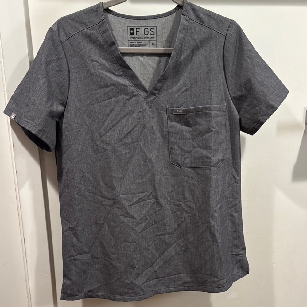 Figs Gray Short Sleeve Tee Relaxed Fit Scrubs